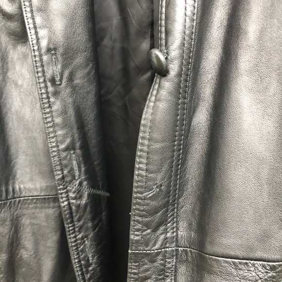 Vintage Black Leather Trench Coat - Picture 5 of 8